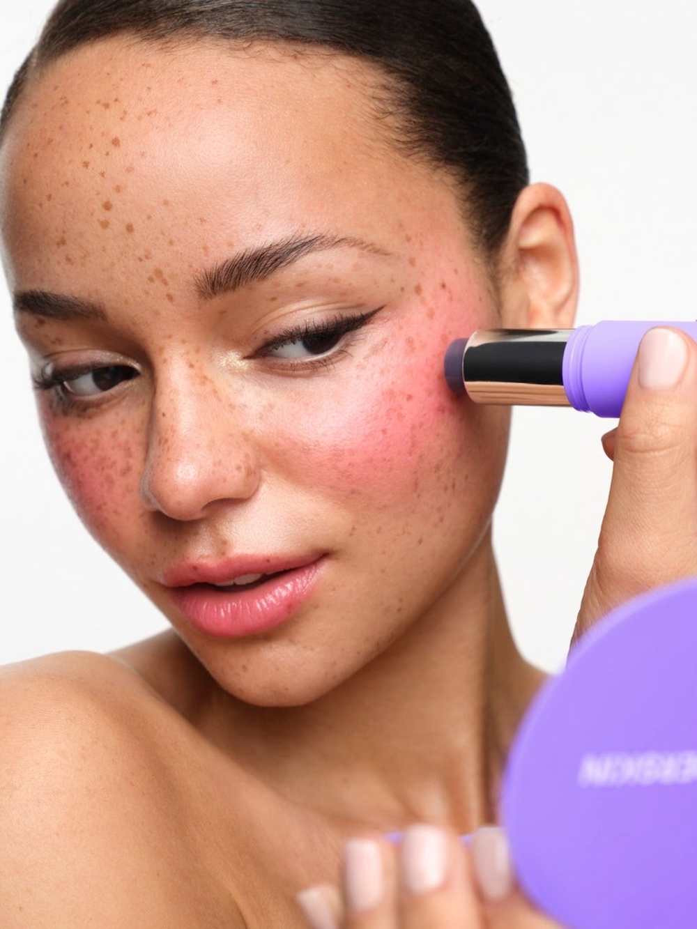 Wonderskin pHLUSH Stick - Picture 2 of 9